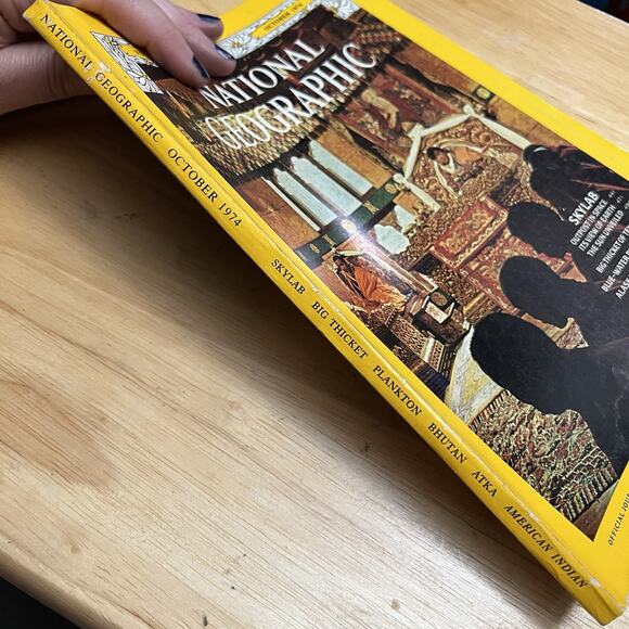 Vintage National Geographic October 1974 Skylab Big Thicket Plankton Bhutan Atka - Picture 10 of 10